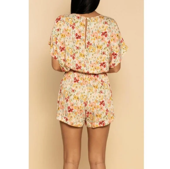 NEW SHORE Willow Romper in Muddled Bloom Size Small Boho Vacation Cottagecore - Picture 2 of 16